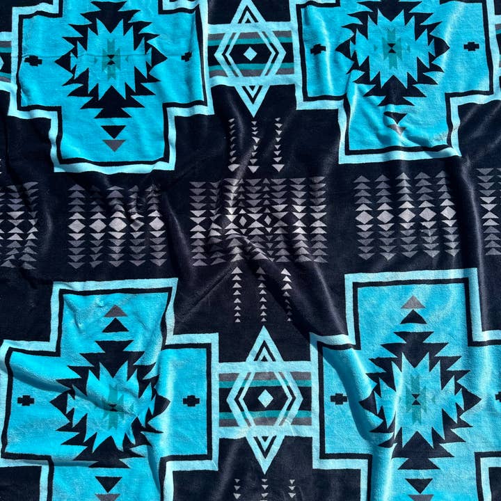 Sunshine Home Textile - Wholesale Bedding Blanket - Black & Blue Southwest Aztec Super Soft Plush Blanket