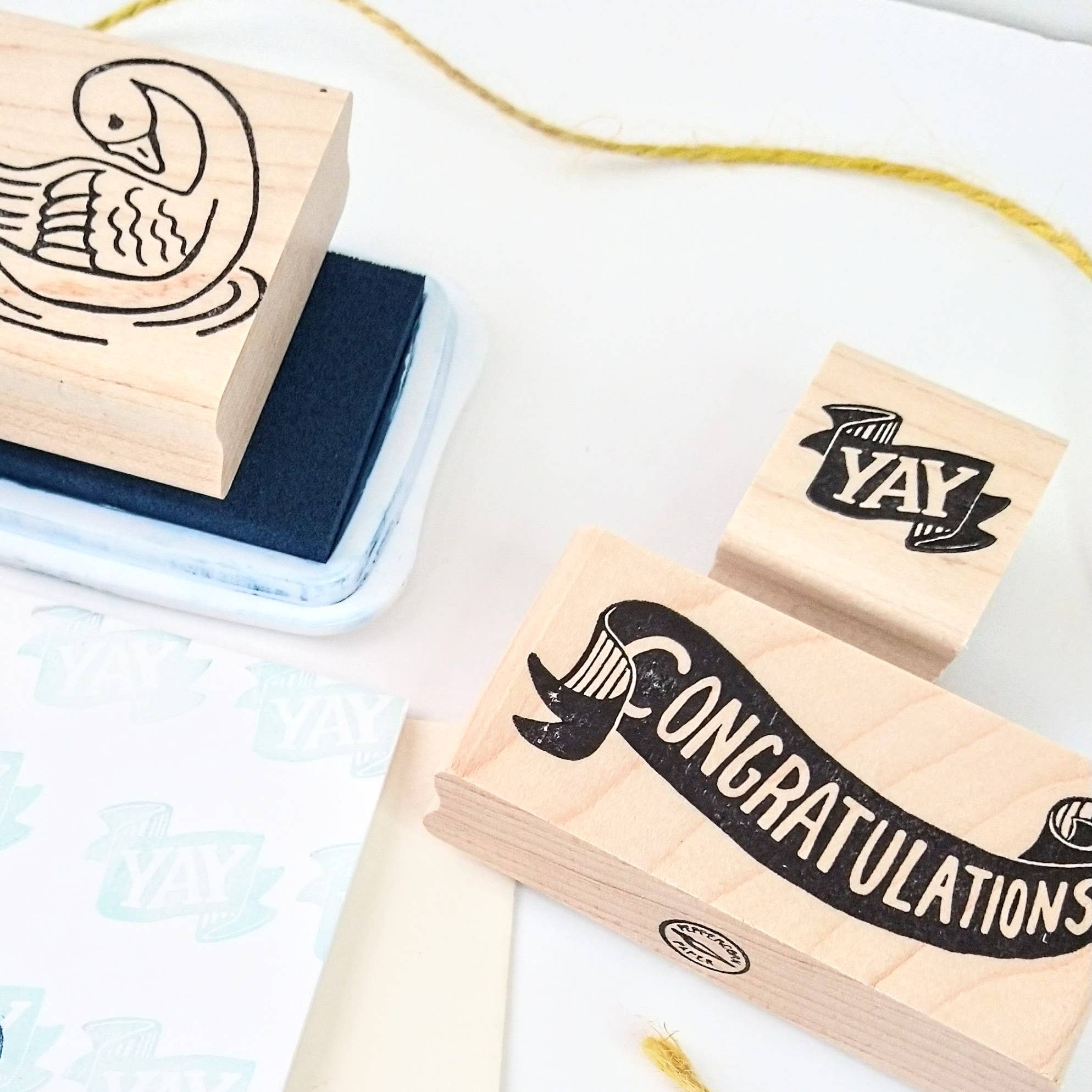 Peppercorn Paper – Carimbo de borracha/decorativo por atacado – Parabéns Rubber Stamp1