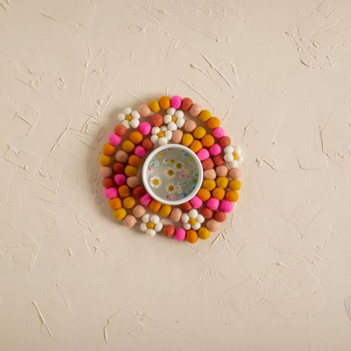 Joy Felts - Wholesale Bunting/Garland - Spring daisy chain garland