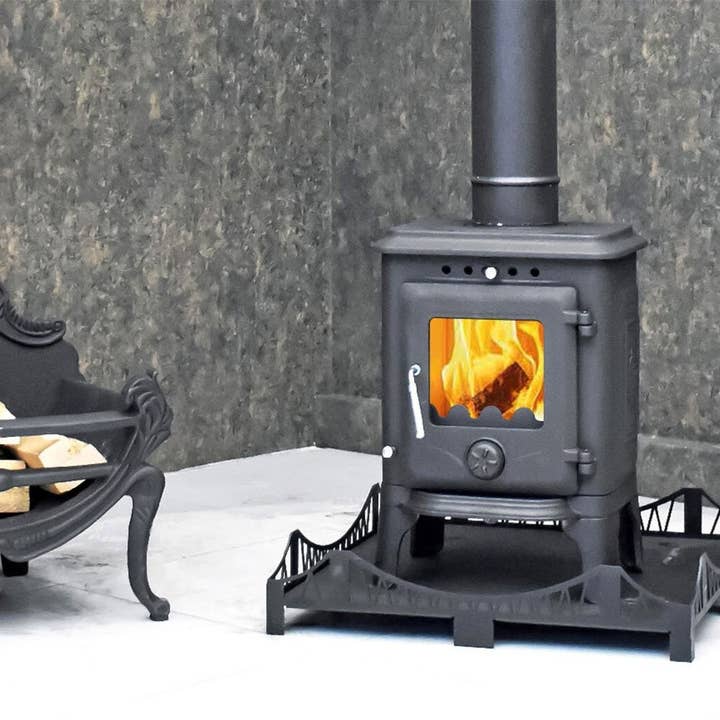 BERA DESIGN LTD - Vendita all'ingrosso Copertura fornello/Bruciatore - Stufa a legna in ghisa 4.5KW - Controllabile