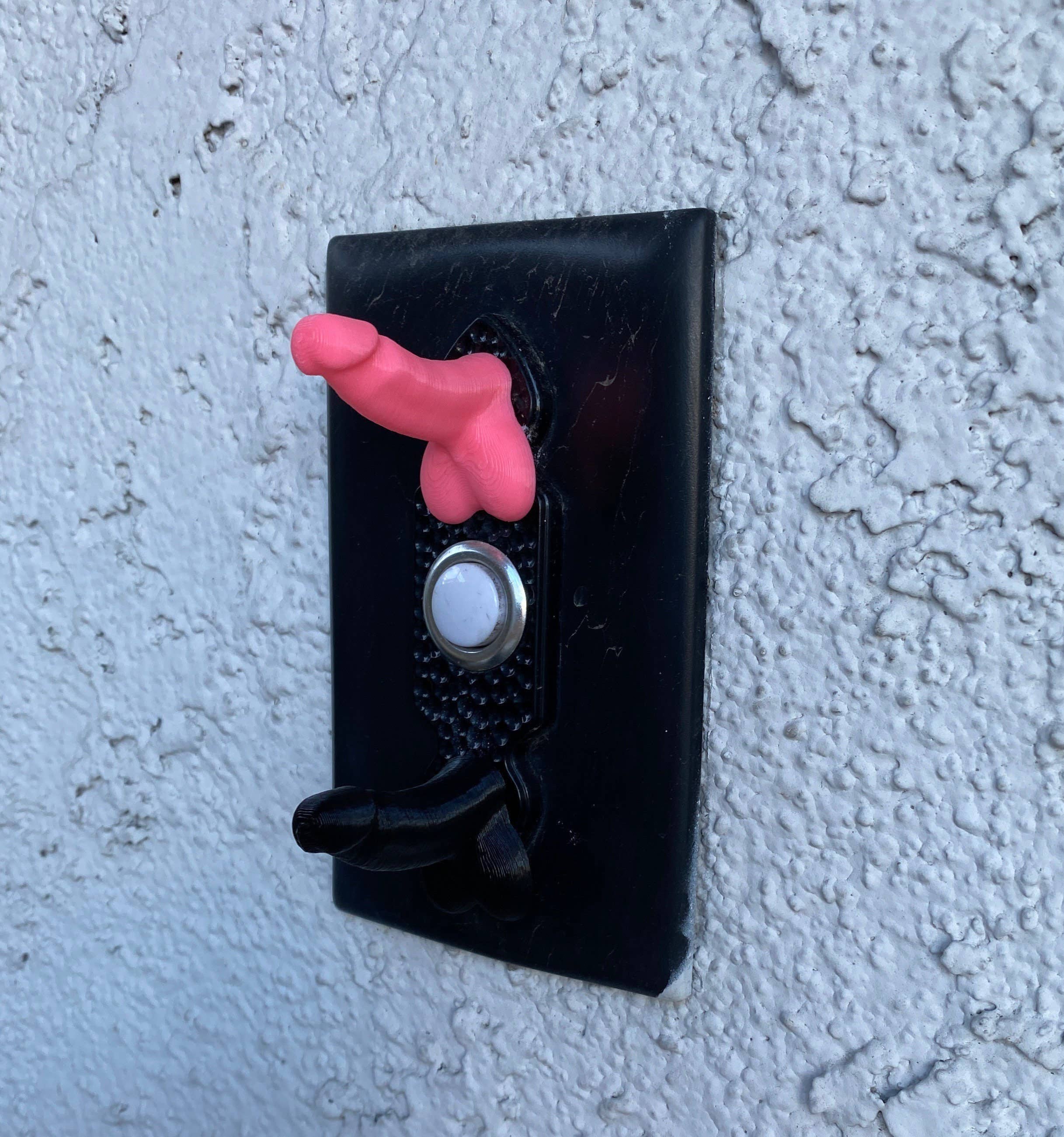 NumanPrints - Wholesale Gag Gift/Novelty Gift - Magnetic Dicks! Large Sizes! Stick On Dick! Prank/Gag3