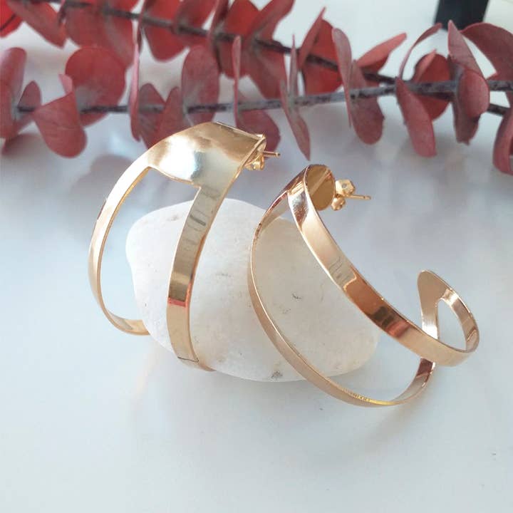 MOON HOOP EARRINGS for wholesale by ÉMOLO