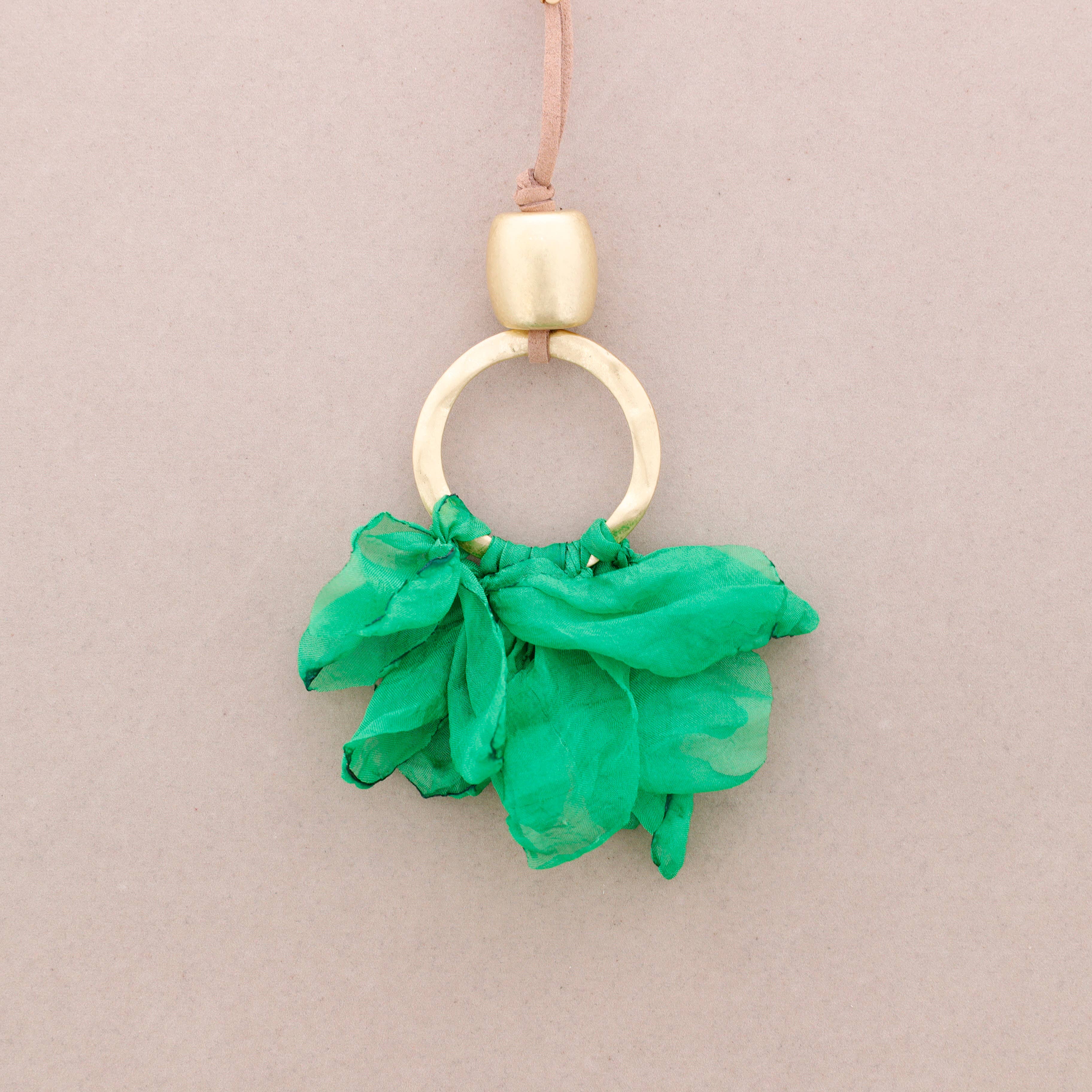 Sonata - Wholesale Halskettinghanger - Halsketting met lange ronde hanger, metaal, bloemenstof9