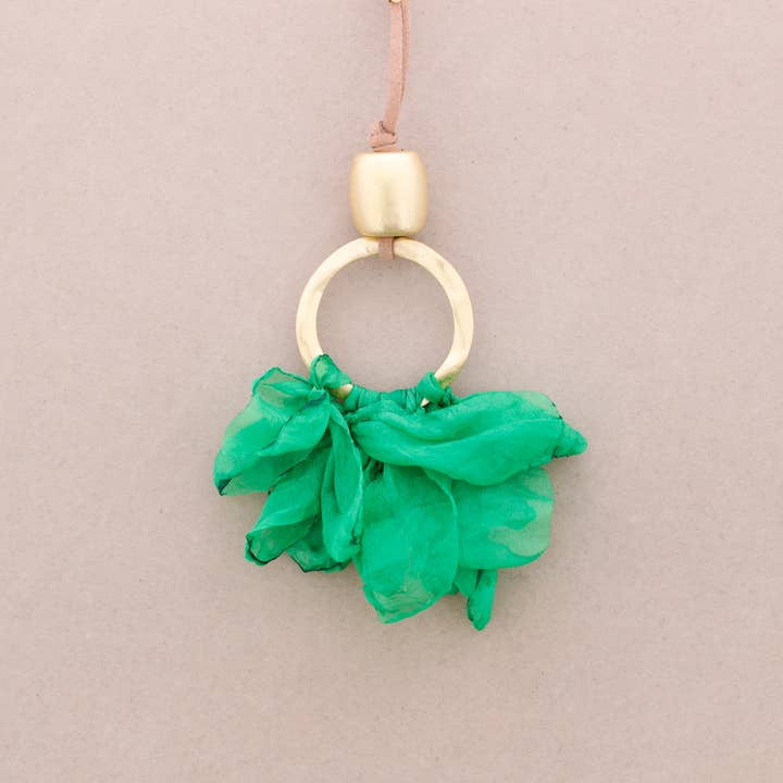 Sonata - Wholesale Halskettinghanger - Halsketting met lange ronde hanger, metaal, bloemenstof9