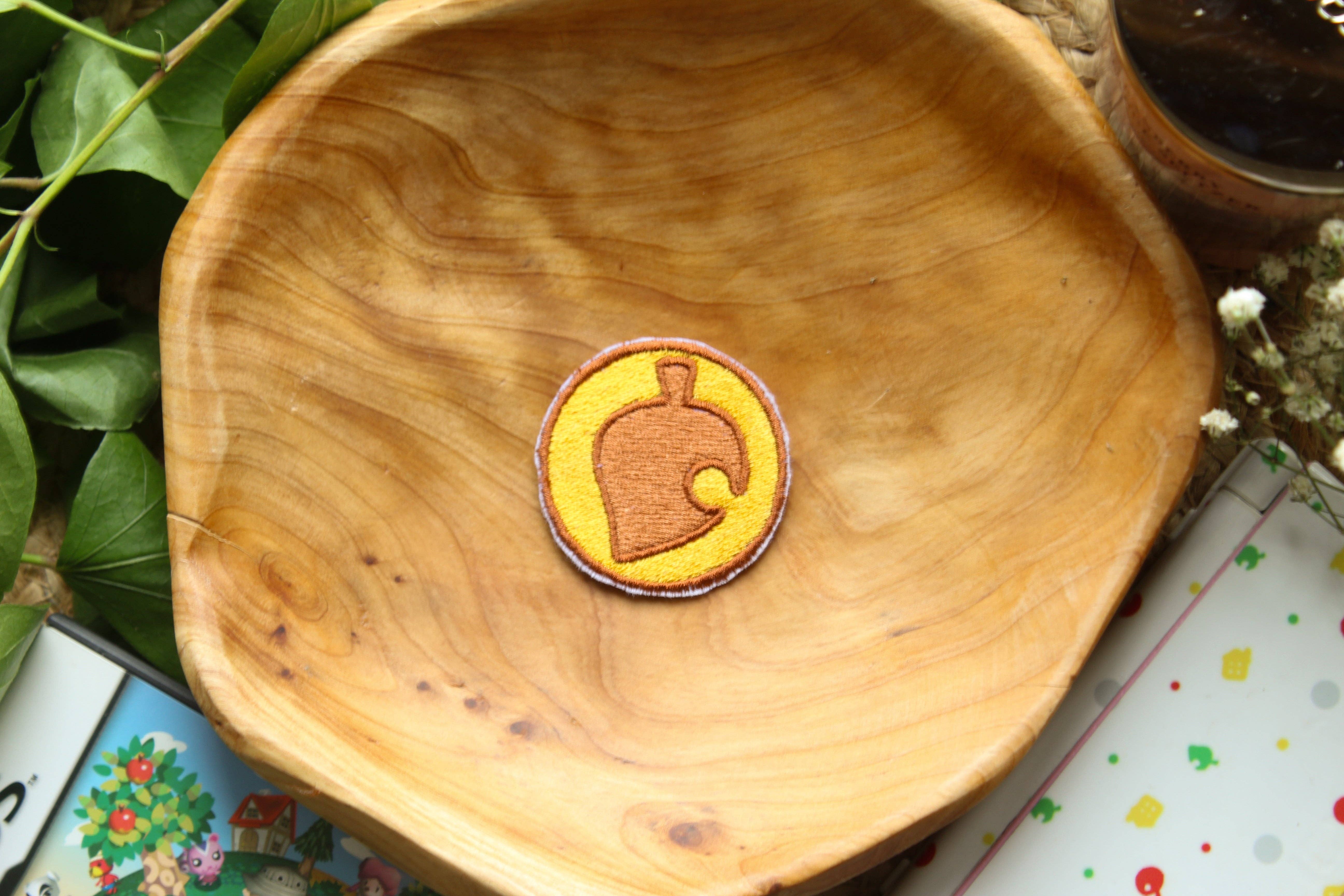 Mamukeeto – Großhandel Aufnäher – Animal Crossing Bestickte Bügelaufnäher | 2" x 2"0