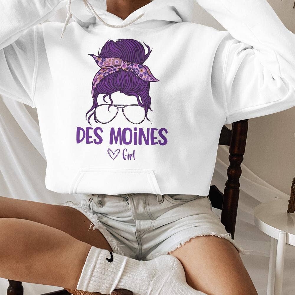PositiveParty - Wholesale Screen Printed T-Shirt - Women's - Des Moines Girl Shirt, Born In Des Moines Gift4