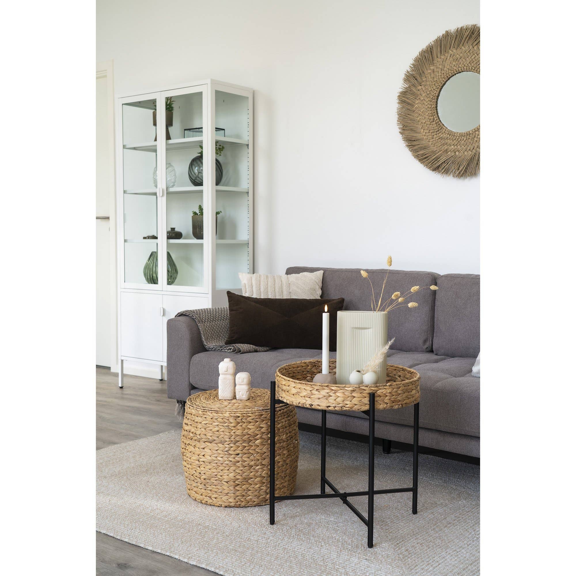 Beige Decoratie in beige cement, 5,5 x 5,5 x 10 cm voor groothandel op Faire3