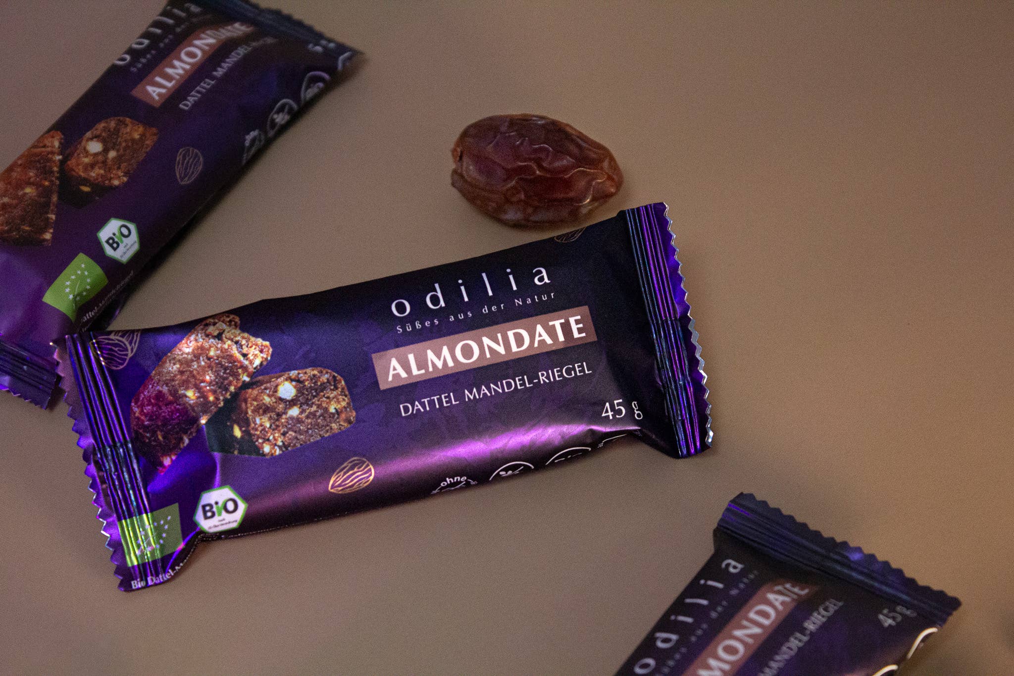 odilia - Wholesale Snack Bar - AlmonDate – Organic Date & Almond Bar3