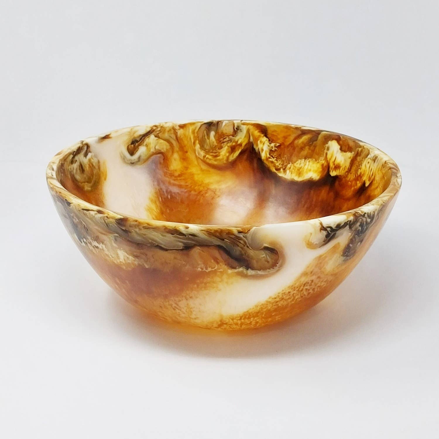 Tortoiseshell Salad Bowl Dia 11.61" for wholesale on Faire2