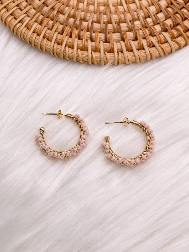 LOURYN pour la vente par The Lunava