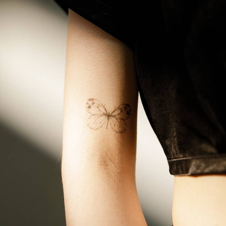 PAPERSELF - Venta al por mayor Tatuajes temporales - Tatuaje temporal de mariposas negras9