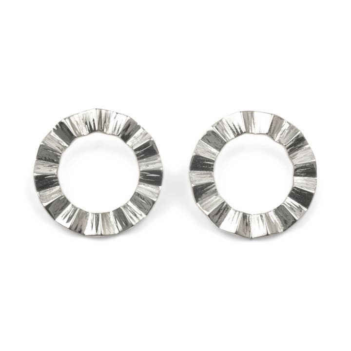 Love Lori Michelle Jewelry ā wholesale Hoop earrings ā Facet Modern Circle Earrings