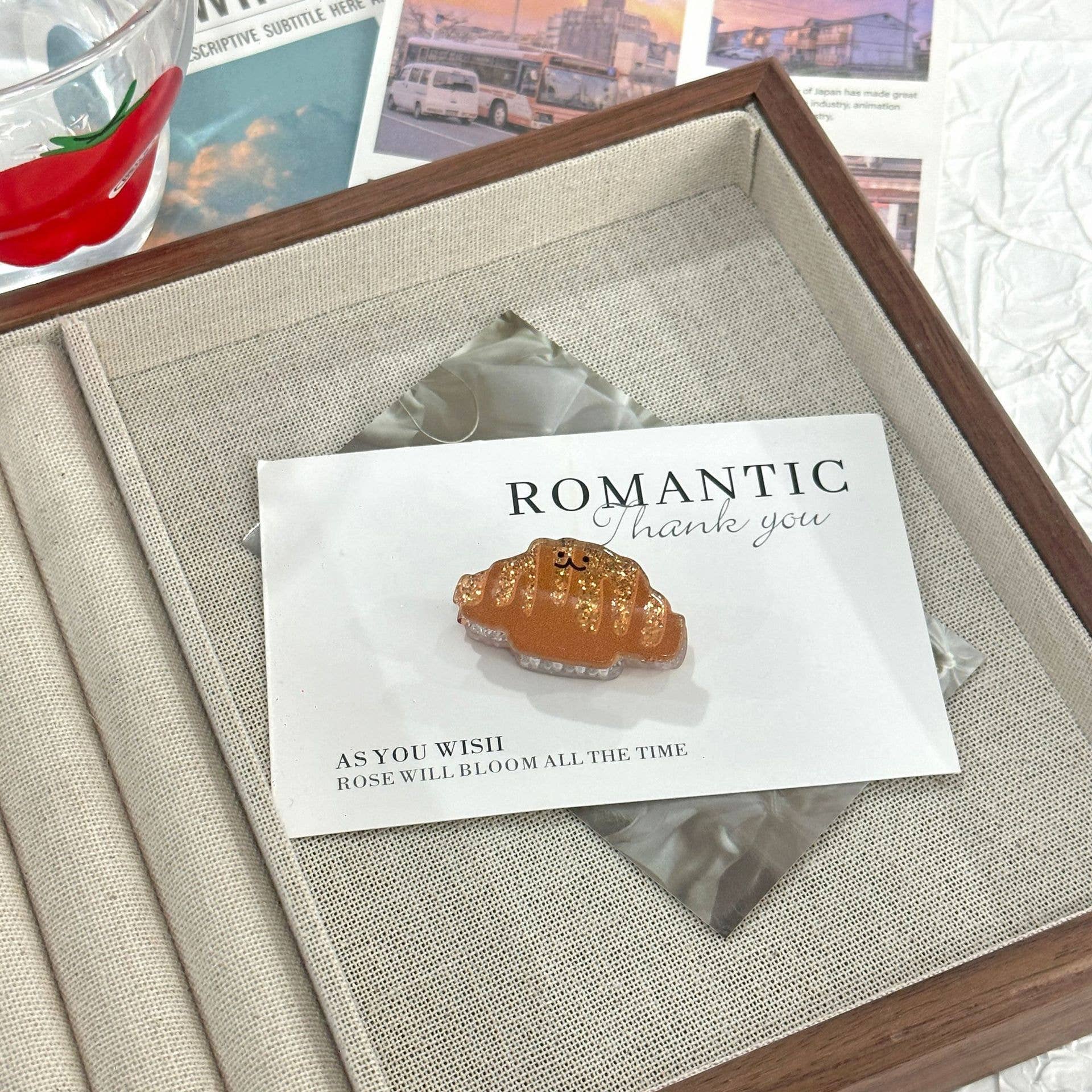 SoapElenGlen - Wholesale Hair Clip - Women's - Acrylic Glitter Baking Series Mini Hair Claw Clips4