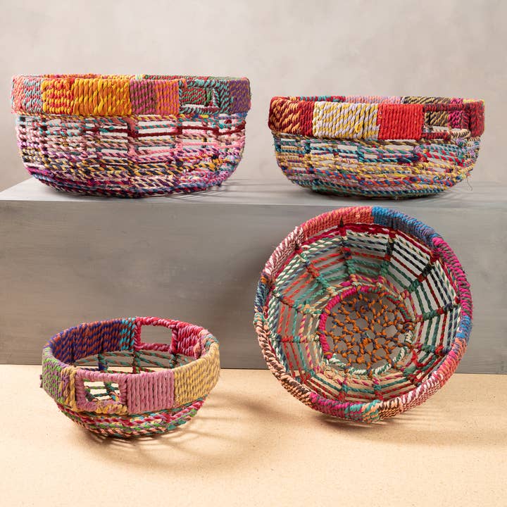 India Handicrafts Inc - Wholesale Basket - Multi-Color Jute Weave Border Round Handle Baskets,S/4