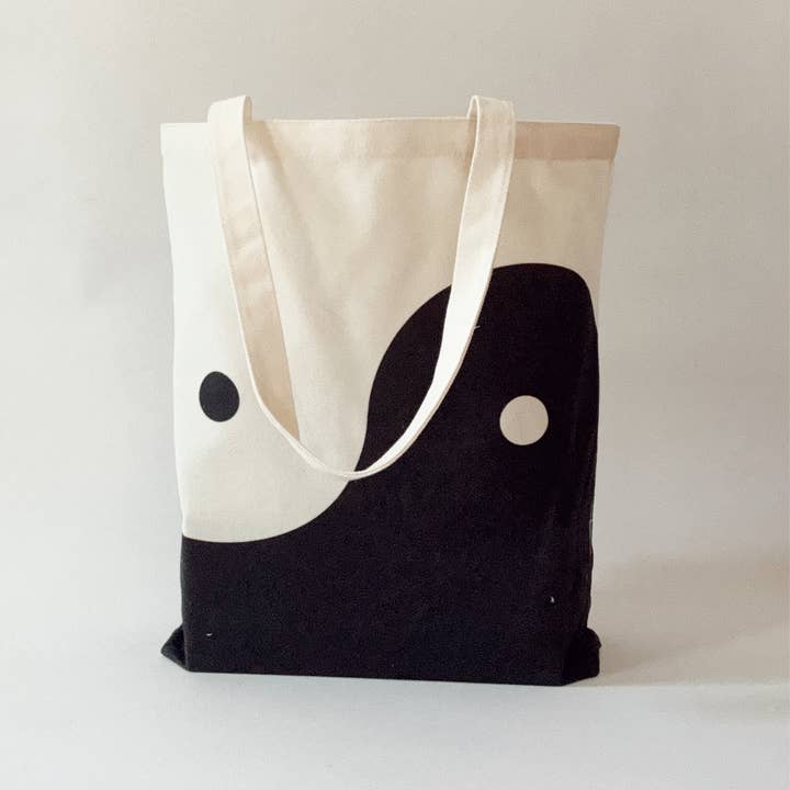 COUTONIC - Wholesale Tote Bag - Women's - Organic Cotton Black Sands Yin Yang Tote 2.01