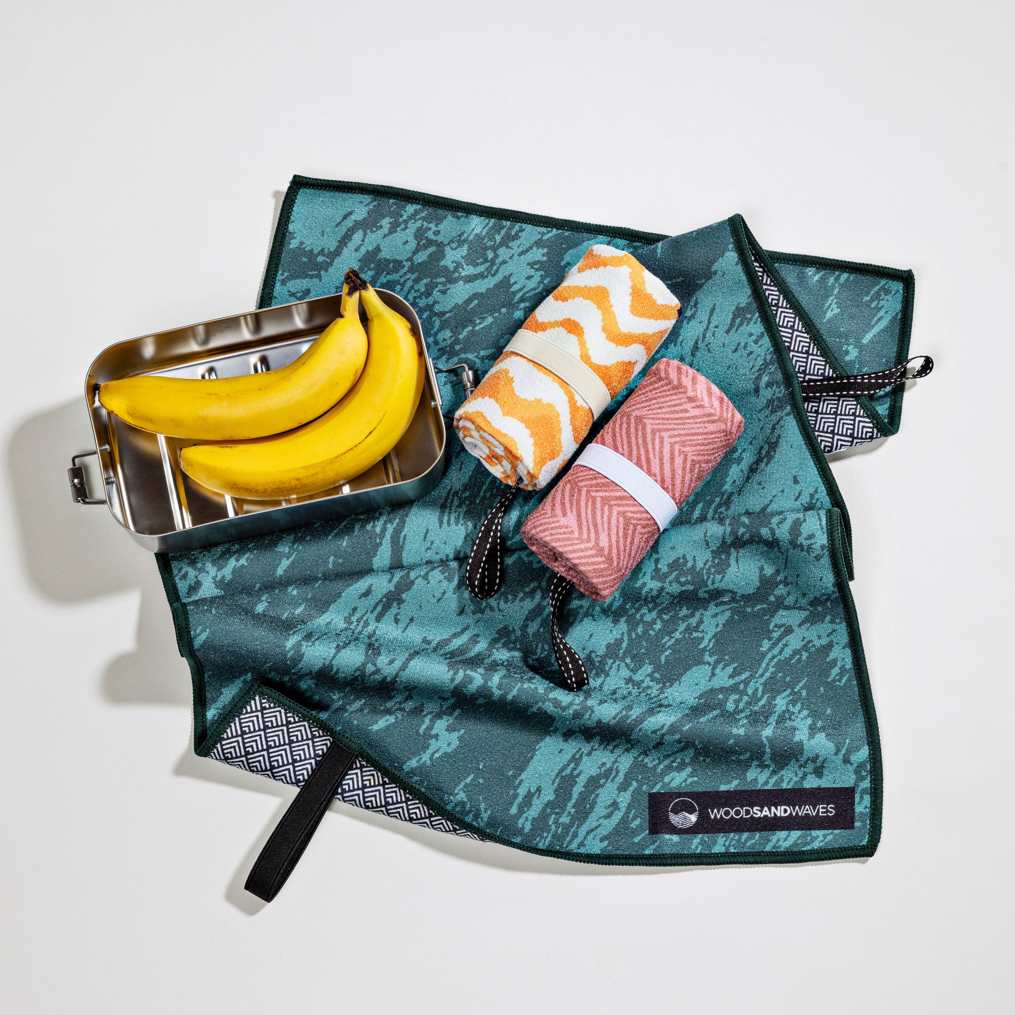 WOODSANDWAVES - Wholesale Hand Towel - Bazaar of Dreams - Ultra-light Outdoor and Hiking Towel - 80cm x 40cm6