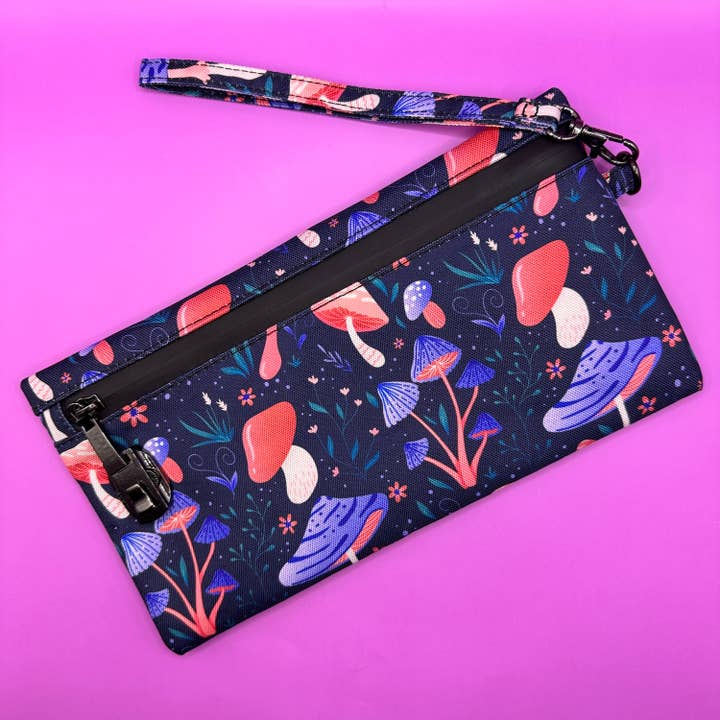 High Dreams - Wholesale Pouch - Women's - Smell Proof Bag with Lock Mushrooms