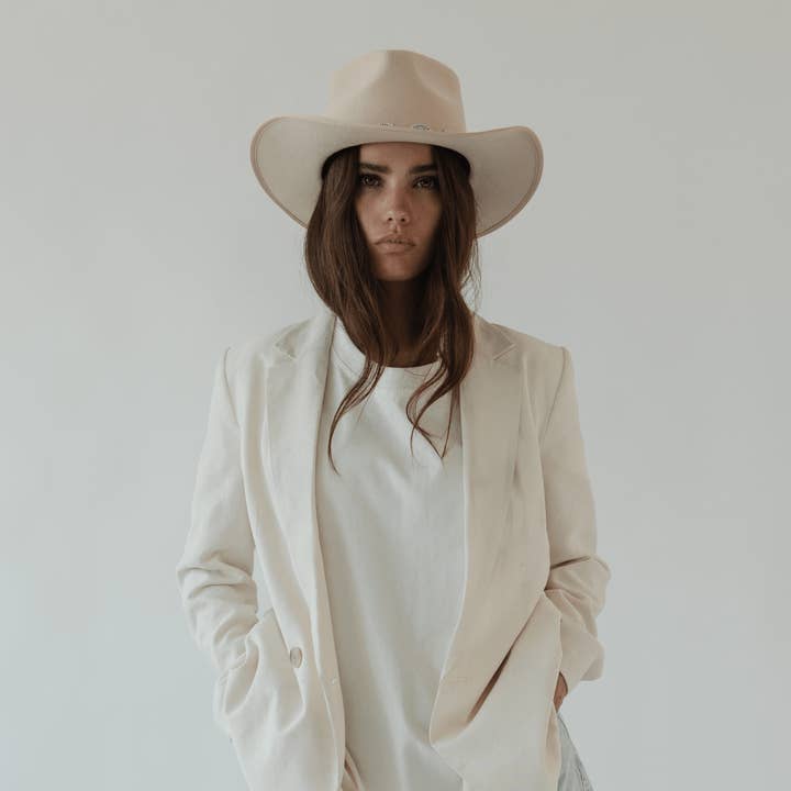 Gigi Pip – Großhandel Fedora-Hut – Damen – Juni Teardrop Rancher1