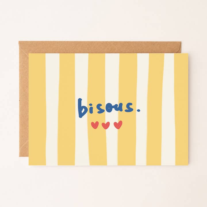 Bisous Wenskaart – Franse Alledaagse Liefdeskaart (Geel) voor wholesale door Art Prints by Rio Soléy