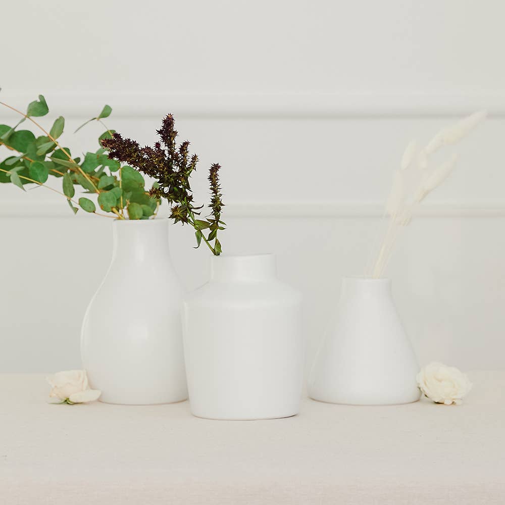 Weddingstar Inc. - Wholesale Vase - 3-Piece Clay Table Vase Set - White1