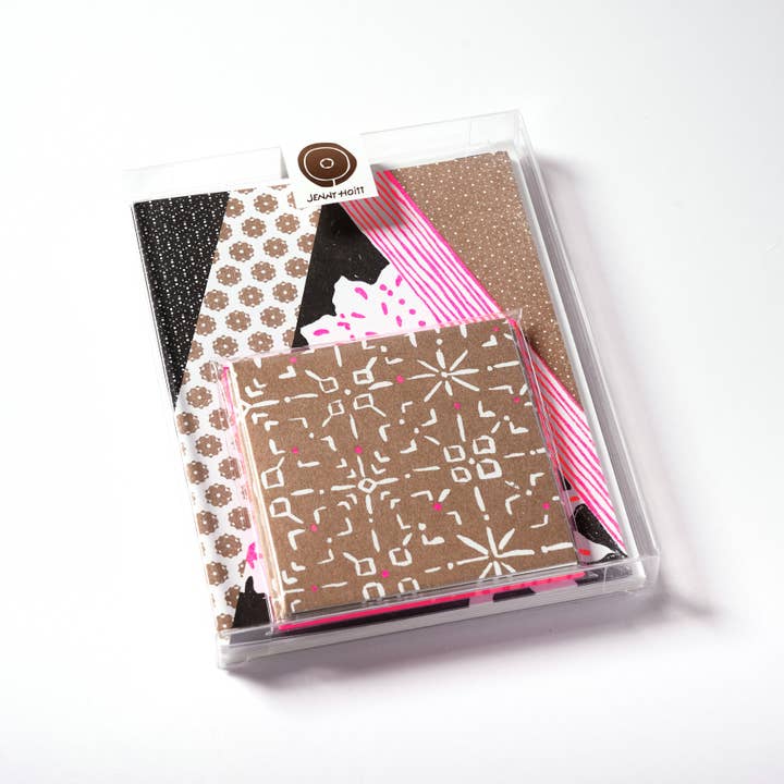 Jenny Hoitt LTD - Wholesale Briefpapier/indexkaartenset - Assam Boxed Notecard-set, bedrukt met risograaf, milieuvriendelijk1