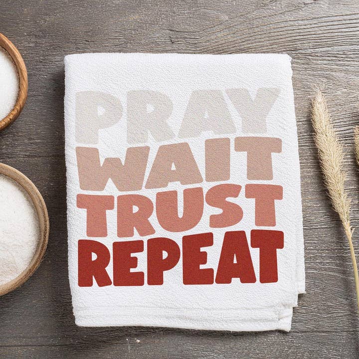Asciugamano da preghiera per la cucina "Christian Pray Trust Wait". per la vendita all'ingrosso da parte di Praise and Gratitude