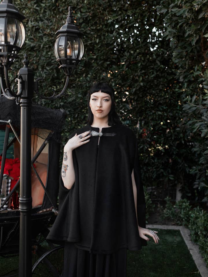 Lively Ghosts - Wholesale Cape - Women's - Seance Cape4