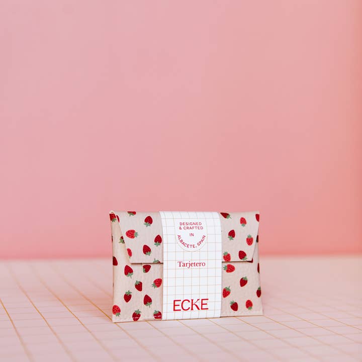 ECKE - Wholesale Card Holder - Women's - Fresas Nude Card Wallets1