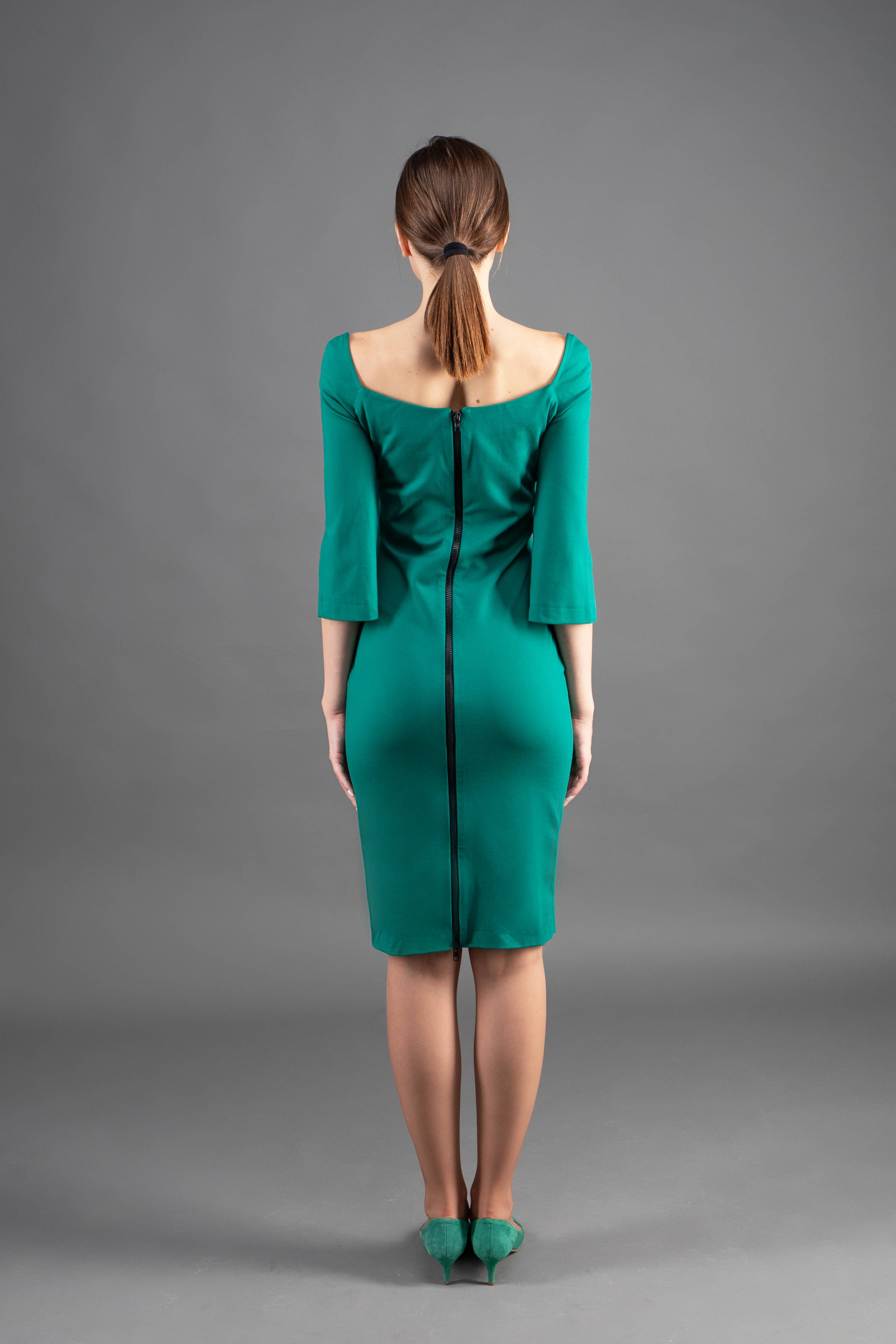 TAVROVSKA - Vendita all'ingrosso Vestito - Donna - Abito da cocktail midi verde, abito da sposa3