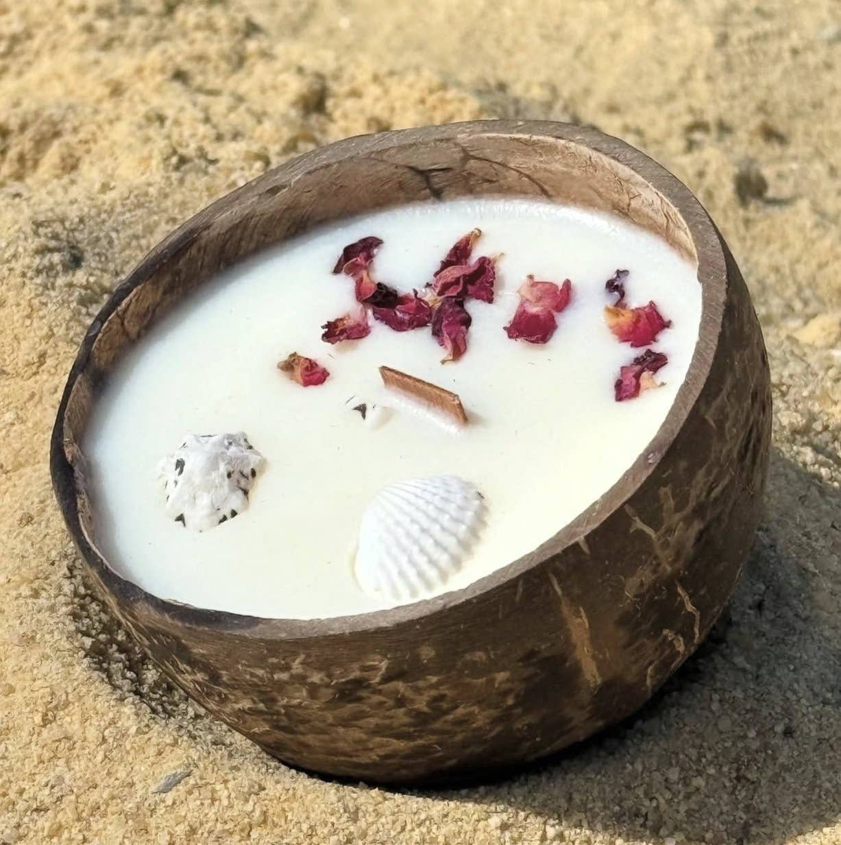 LUMINANTE - Wholesale Travel Candles - The candle that becomes a plant Tiare Flower "coconut" model0