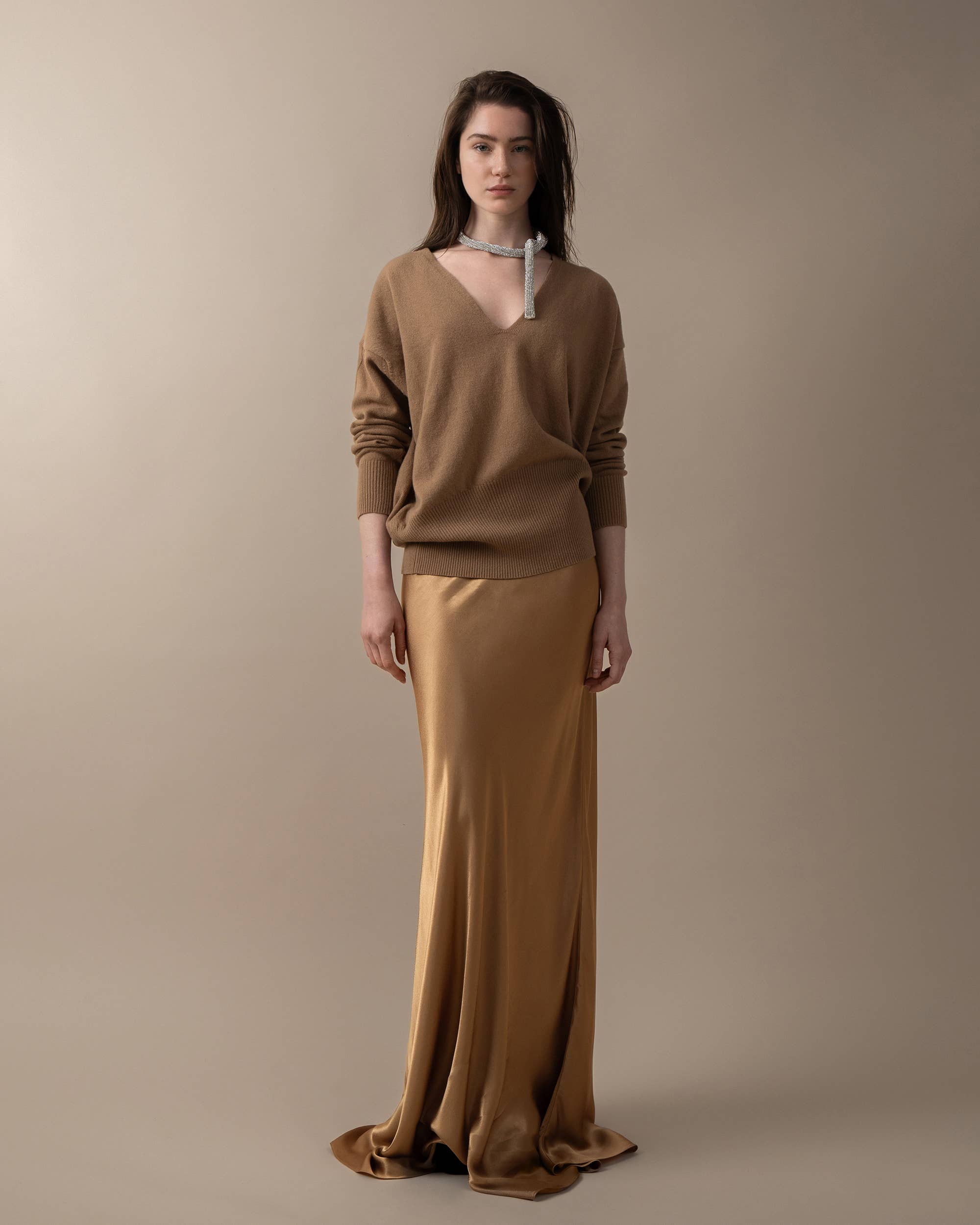 A LINE - Wholesale Knit Sweater - Women's - V-neckline Cashmere Sweater