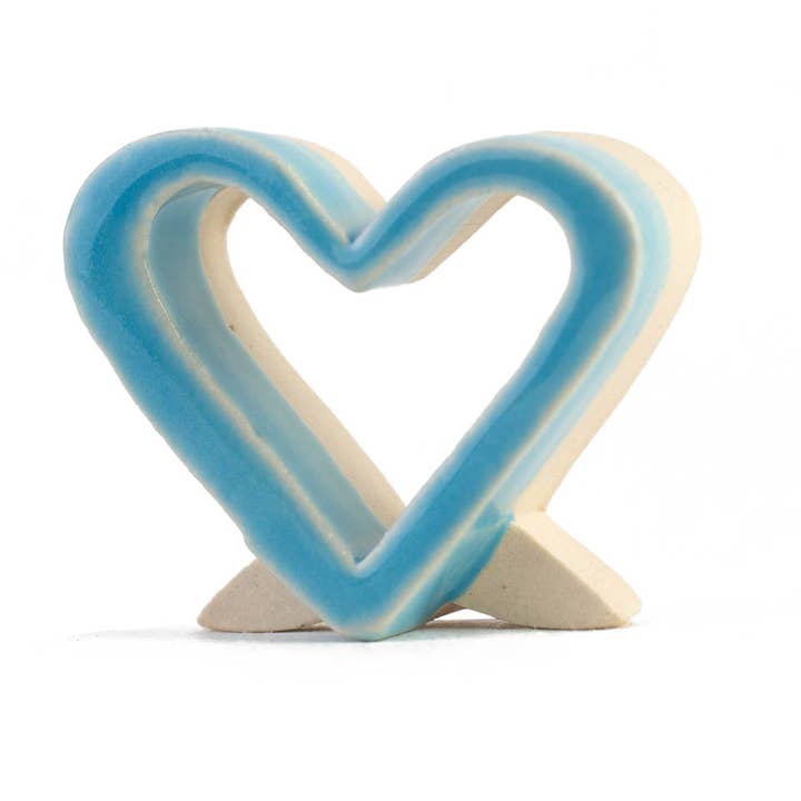 MudLOVE - Wholesale Decorative Tabletop Object - Heart - LOVE Letter1
