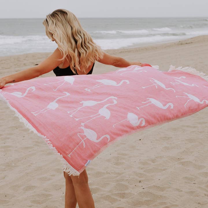 Flamingo Cotton Peshtemal Turkish Beach Towel, Pink
and other Purchase Wholesale pink beach towels. Free Returns & Net 60 Terms on Faire trending on Faire.