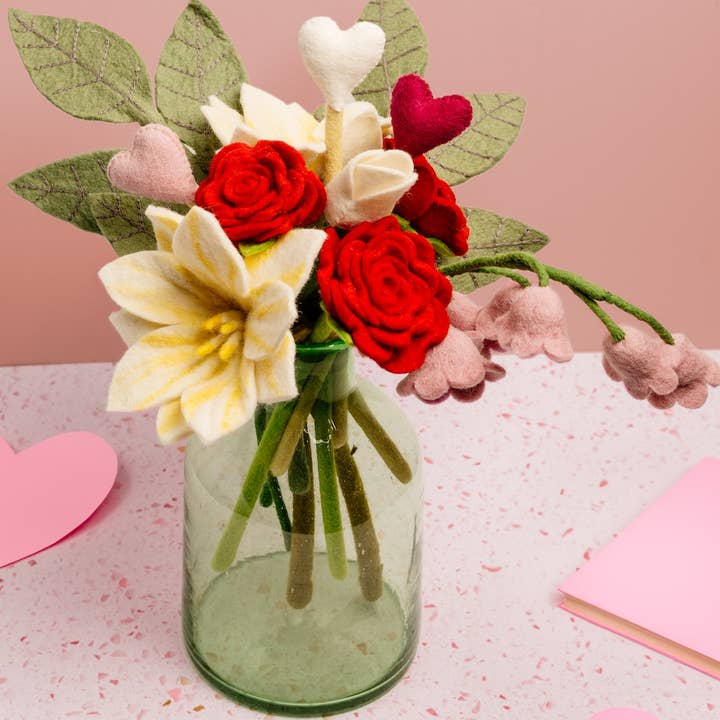 Global Goods Partners - Wholesale Artificial Flowers - Felt Wildflowers