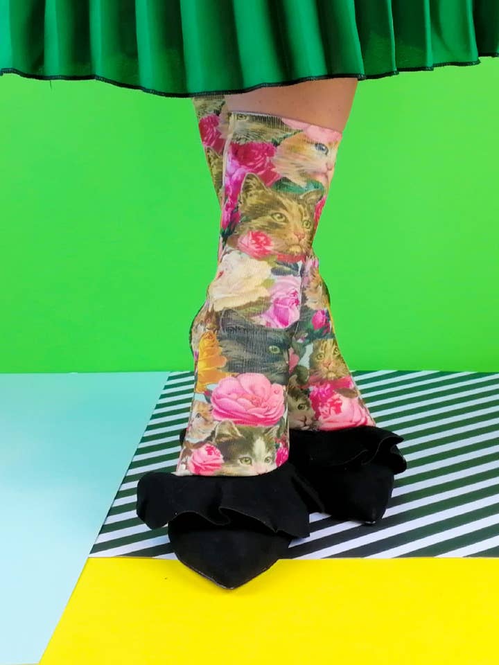 Socken Katzen und Blumen für den Großhandel von SWEET PARIPE
