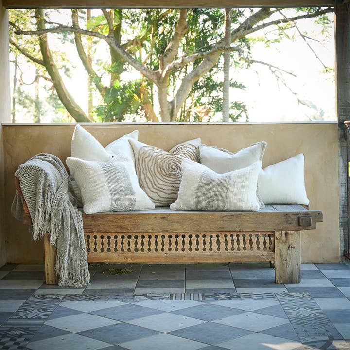 Eadie Lifestyle - Wholesale Throw Pillow Cover - Coco Linen Cushion Cover - Ivory/Natural
