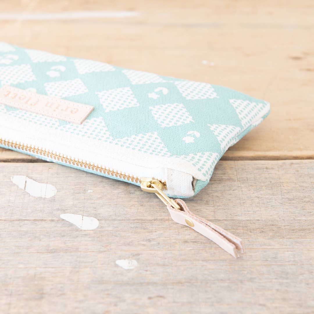 Erin Flett - Wholesale Pencil Case/Pouch - Checkered Quilt Pencil Bag1