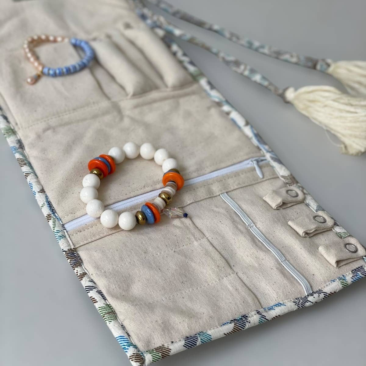 LAYA Cph - Wholesale Jewelry Box/Organizer - Tarini Jewelry Pouch – Sari Collection1