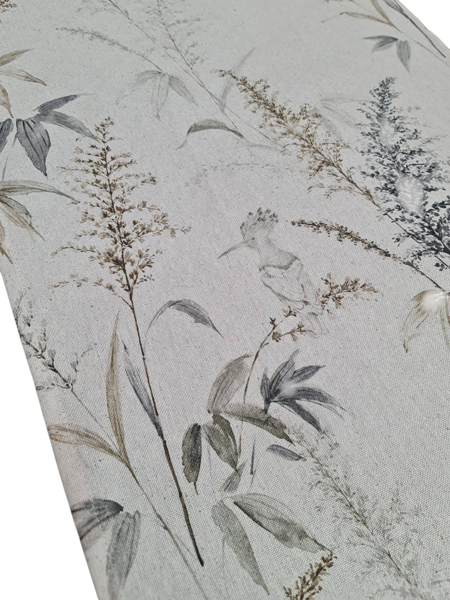 Lunaria Lab - Wholesale Table Runner - Bamboo Runner in linen blend3