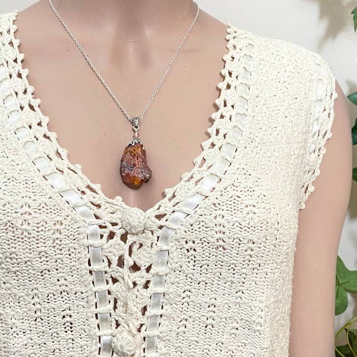 Glorious Healing Crystals – wholesale Hänge-/berlockhalsband – Raw Röd Calcite halsband5