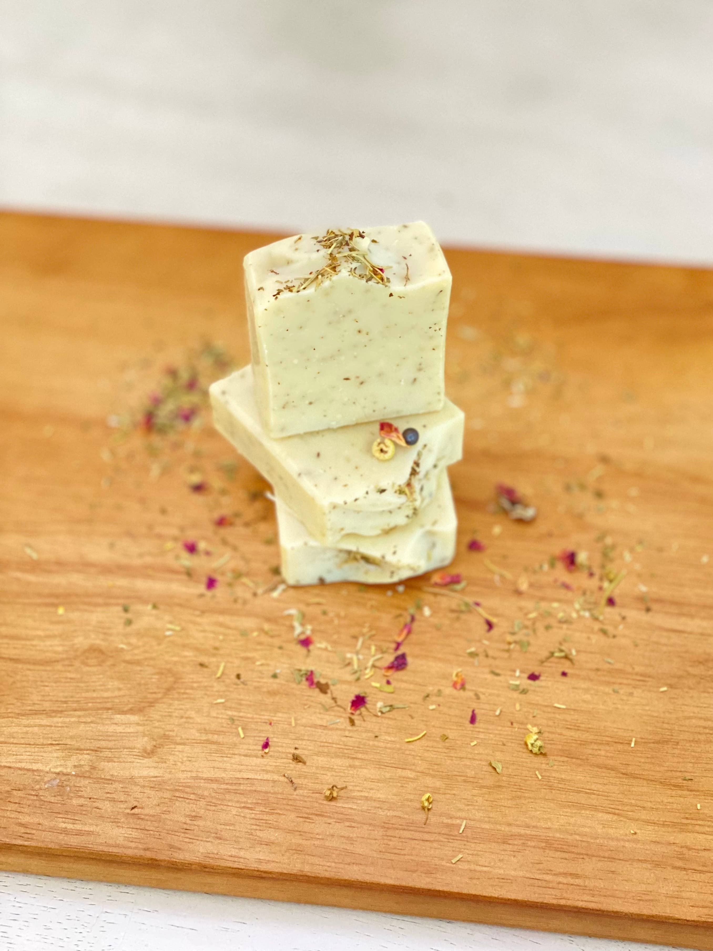 Pluff Mud Mercantile - Wholesale Bar Soap - 5 oz Good 'Lawd Gardenia Handcrafted Soap1