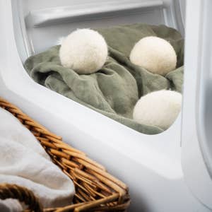 EcoJeannie Wooland Wholesale Bulk Laundry XL Premium 100% Wool Dryer Balls