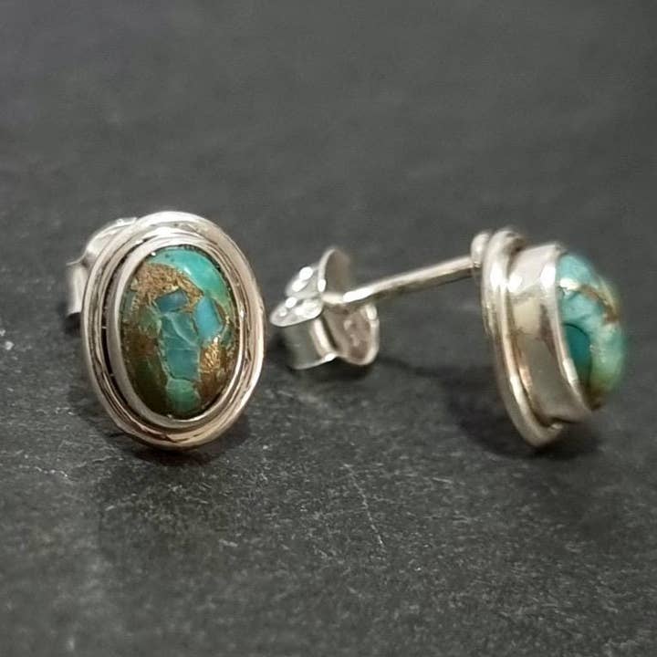 Ovale blå kobber turkis ørestikker, 925 sterlingsølv, S3BCT for engroshandel hos Mistry Gems