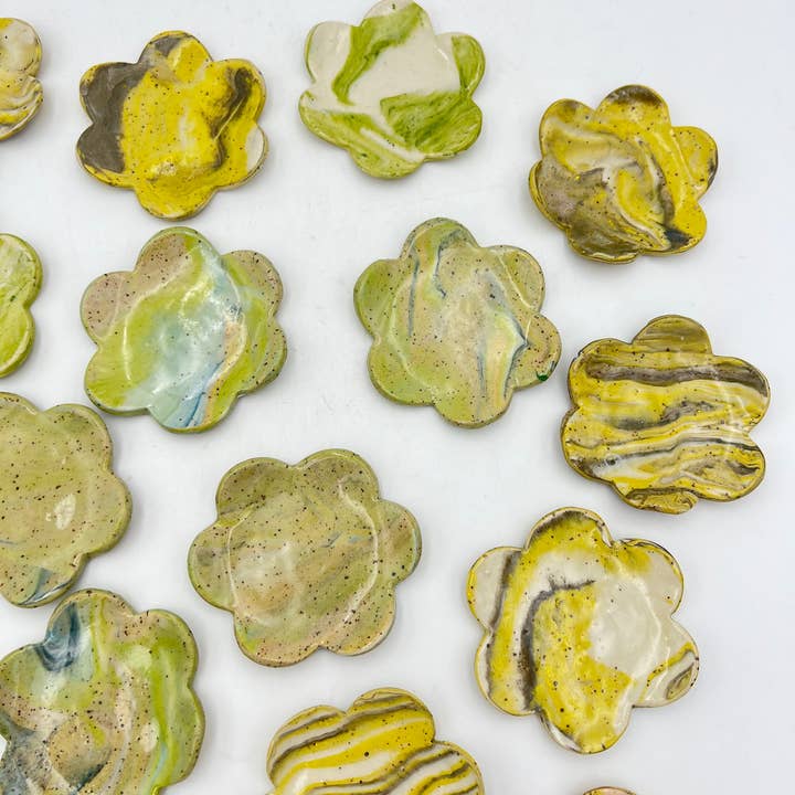 MVP STUDIO - Wholesale Jewelry Dish - Petal Plates