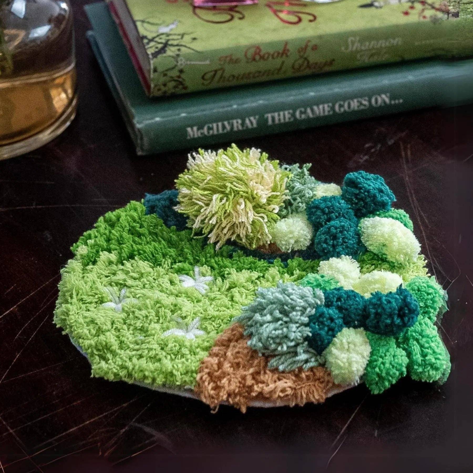 Craft Club – wholesale DIY craft kit – Grassy Garden - Moss Coaster Kit2
