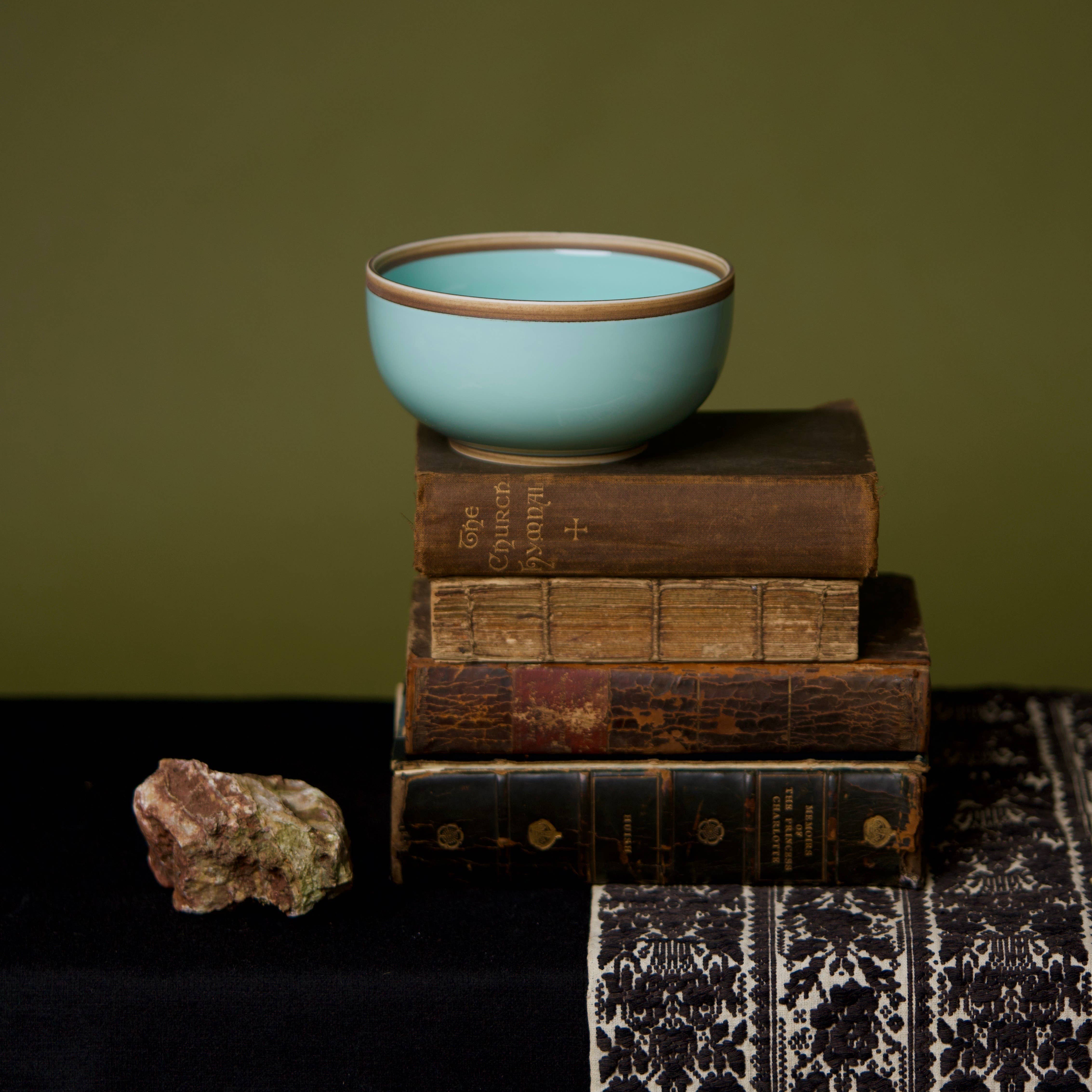 Middle Kingdom - Wholesale Bowl - Rimmed Hermit Soup Bowl, Glossy Porcelain - Set of 44