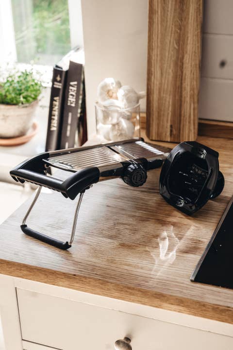 HEIROL - Wholesale Kitchen Tool/Gadget - MANDOLINE SLICER S/S1