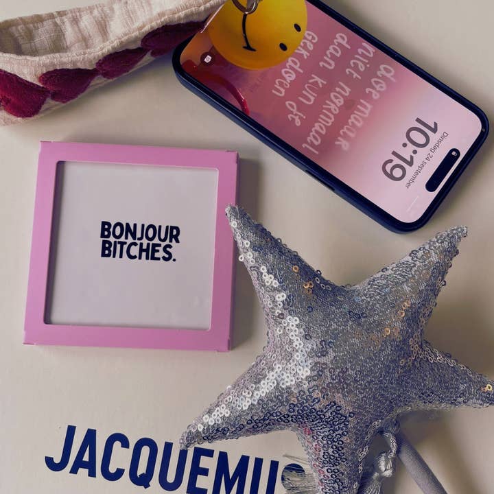 BLUDD® - Wholesale Wall Tile - Bonjour bitches - signature tile2