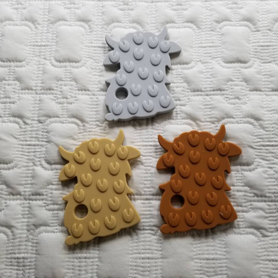 D & C TOYS - Wholesale Teether (Not Clip-On) - Baby - Highland Cow Silicone Teething4