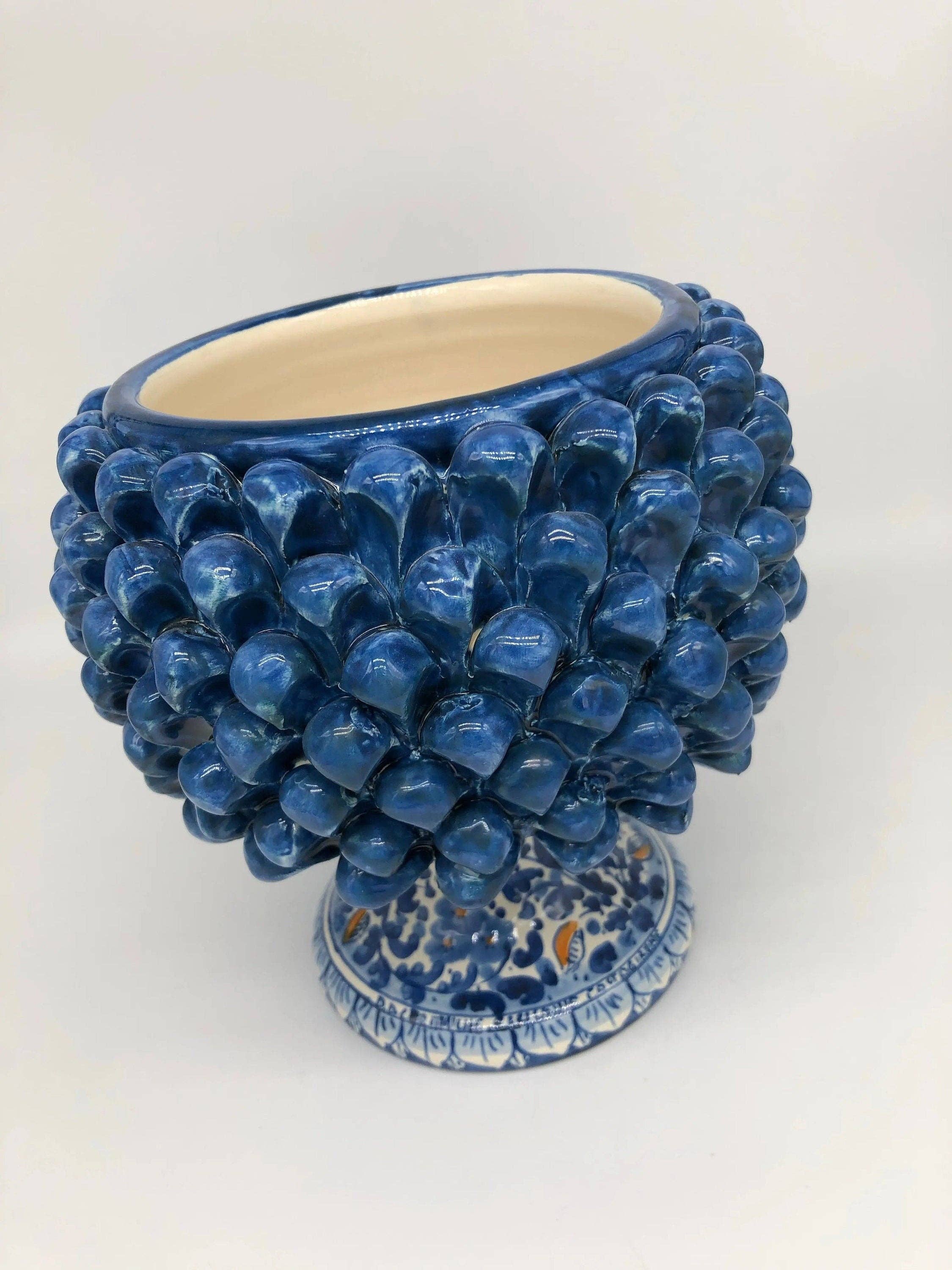 DD Ceramiche Siciliane - Wholesale Decorative Plate/Dish/Bowl - Half Pinecone Ceramic Caltagirone cm H.20 L.20 Handmade Antique Blue Decorated Base1